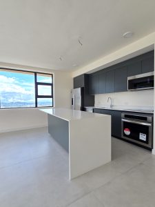 REMAX 3 SPACIOUS BEDROOM FOR RENT (4)