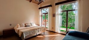 e9dd6ae0-d7f1-4995-b1a0-0bf5742bb6dd