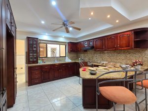 WhatsApp Image 2025-11-13 at 20.18.32 (2)