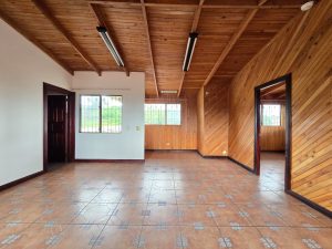 WhatsApp Image 2025-11-13 at 22.25.52 (1)