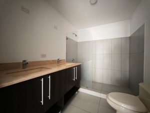 WhatsApp Image 2025-11-13 at 22.26.47 (1)