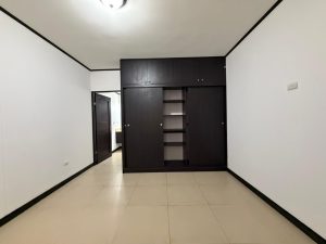 WhatsApp Image 2025-11-13 at 22.34.53 (3)