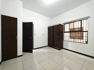 WhatsApp Image 2025-11-13 at 22.41.19 (3)