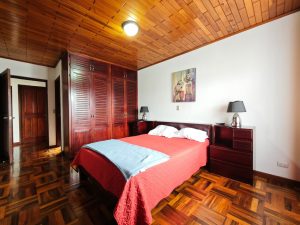 WhatsApp Image 2025-11-13 at 22.47.46 (2)