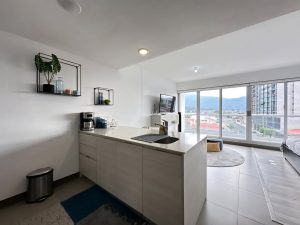 WhatsApp Image 2025-11-13 at 22.51.45 (3)