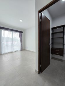 WhatsApp Image 2025-11-14 at 08.59.01 (1)