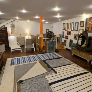 Commercial Building for Sale in Lindora 6