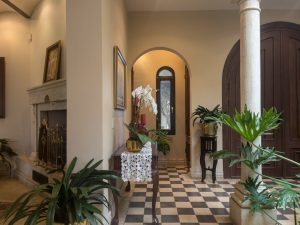 Exquisite Residence in Private Community3