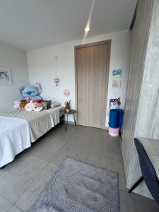 Las Loras Tower apartment 6