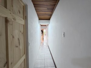 Spacious Two-Story House in Granjas del Robledal, La Uruca11