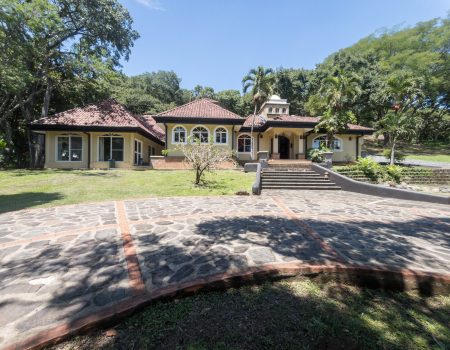 La Garita Nature & Equestrian Estate1