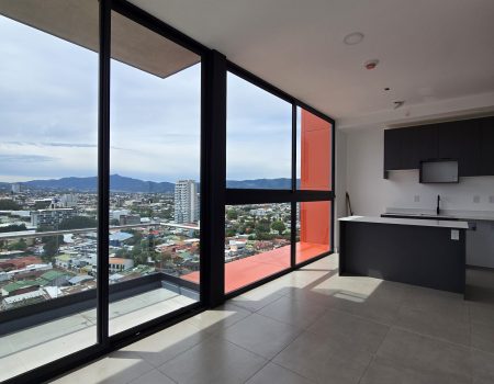 WhatsApp Image 2025-11-13 at 22.31.06